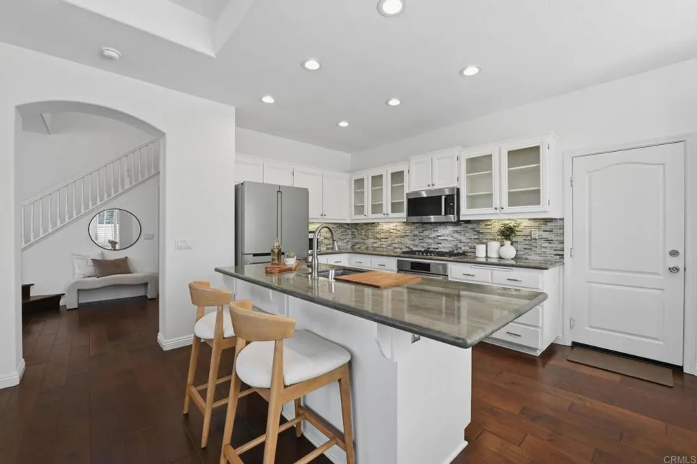 7215 Willet Circle Carlsbad, CA 92011