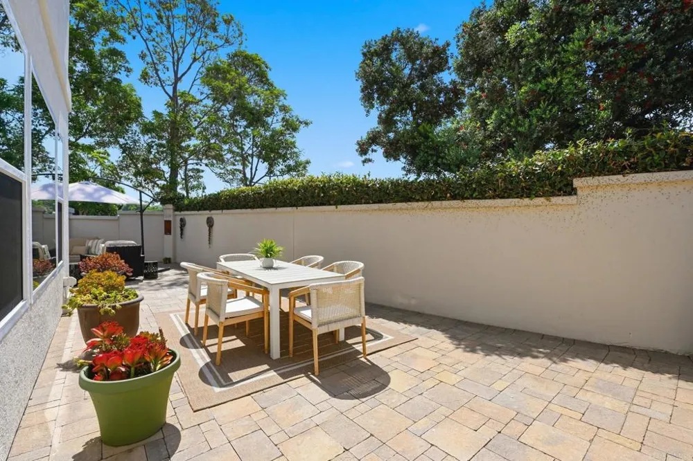 7215 Willet Circle Carlsbad, CA 92011