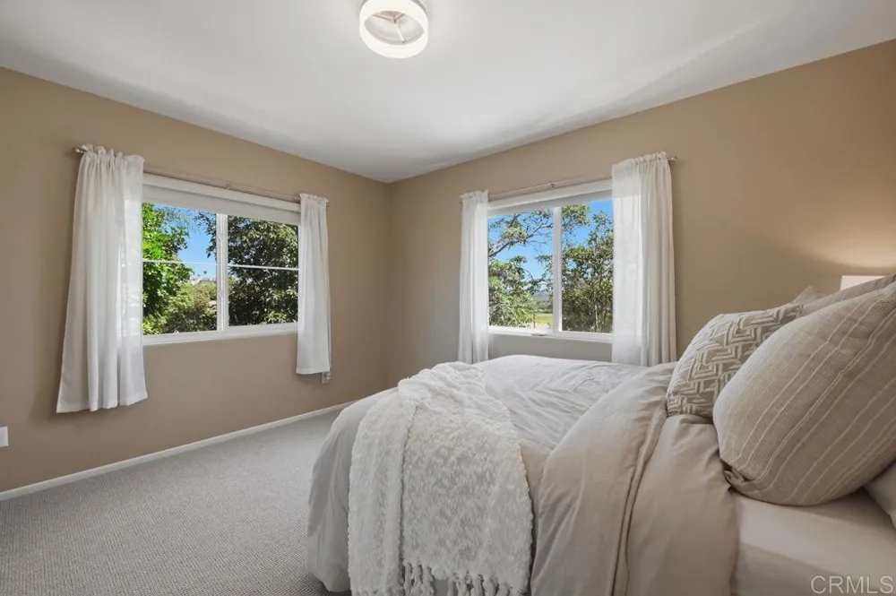 7215 Willet Circle Carlsbad, CA 92011