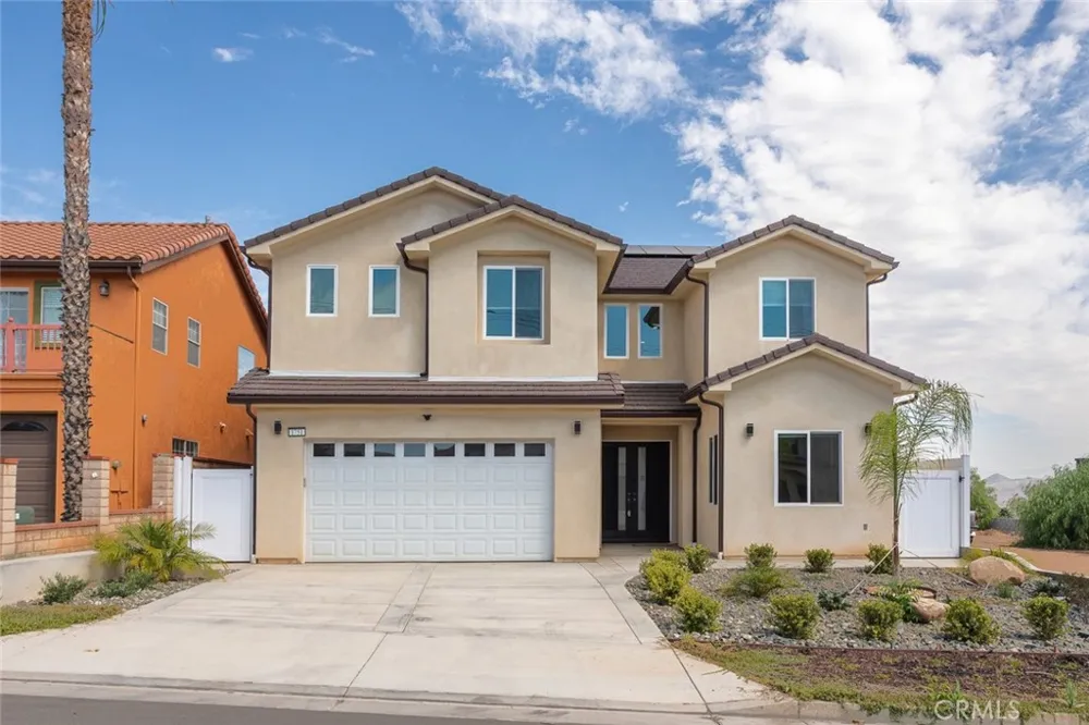 1751 Duncan Corona, CA 92881