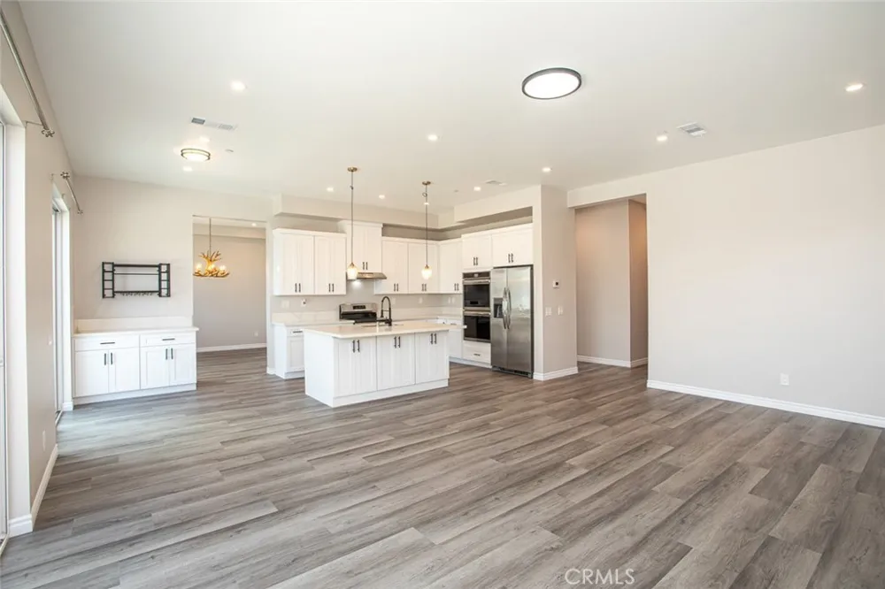1751 Duncan Corona, CA 92881