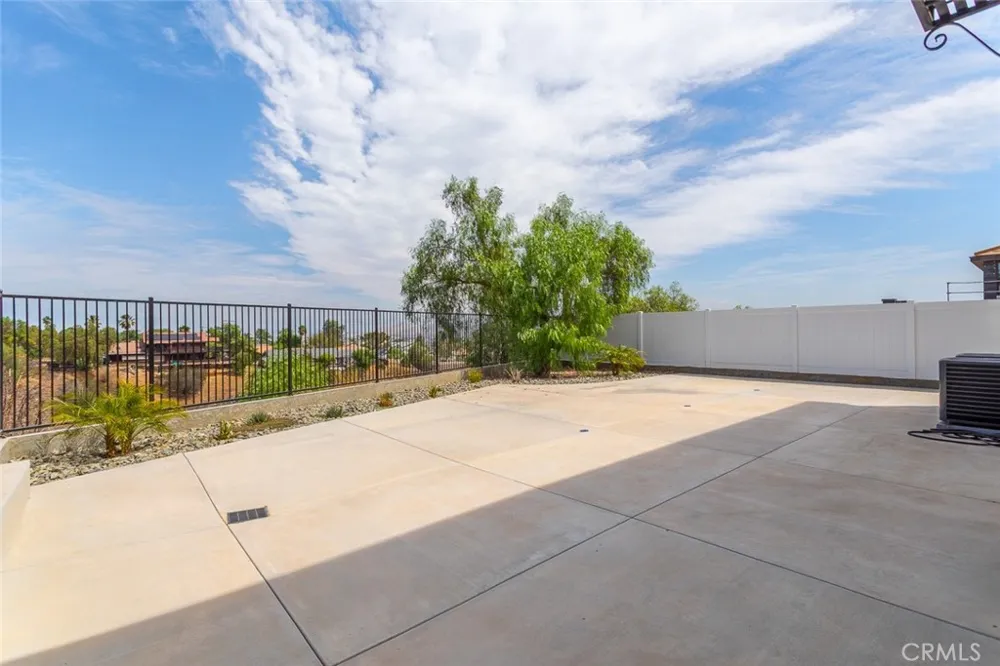 1751 Duncan Corona, CA 92881