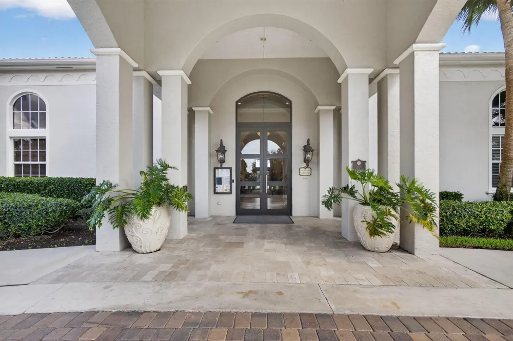 206 ISLE VERDE WAY Palm Beach Gardens, FL 33418
