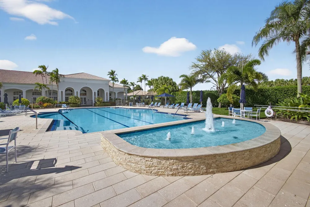 206 ISLE VERDE WAY Palm Beach Gardens, FL 33418