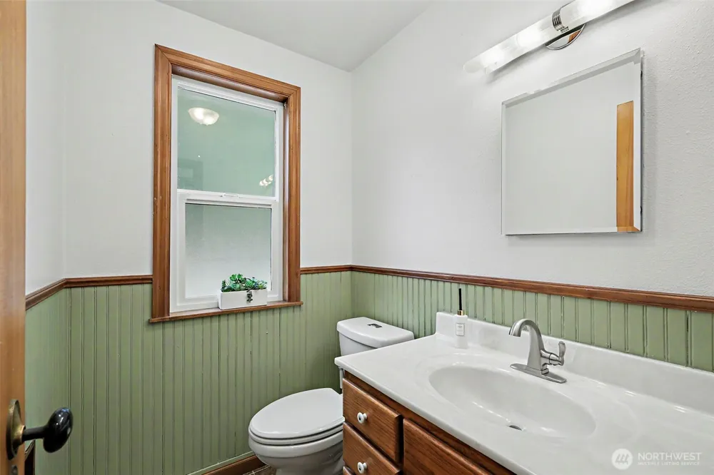 33825 133rd Avenue SE Auburn, WA 98092