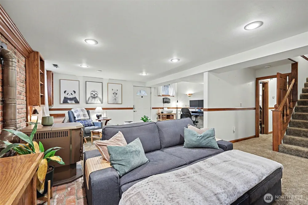 33825 133rd Avenue SE Auburn, WA 98092