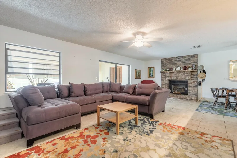 312 SANDPIPER COURT Edgewater, FL 32141