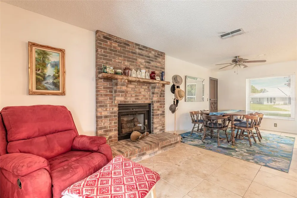 312 SANDPIPER COURT Edgewater, FL 32141