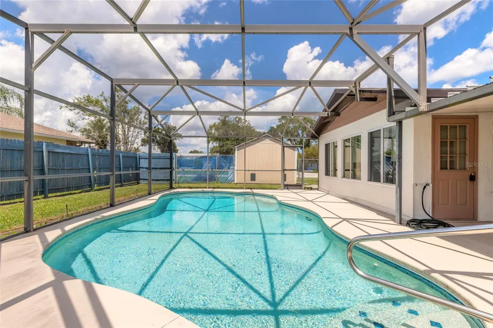312 SANDPIPER COURT Edgewater, FL 32141