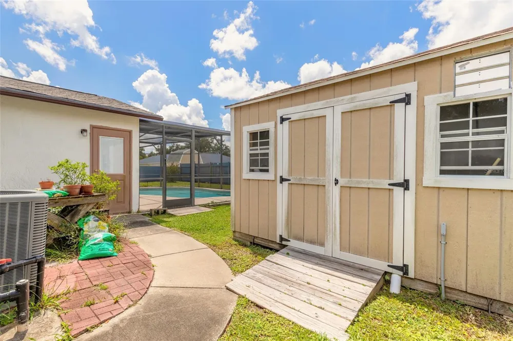 312 SANDPIPER COURT Edgewater, FL 32141