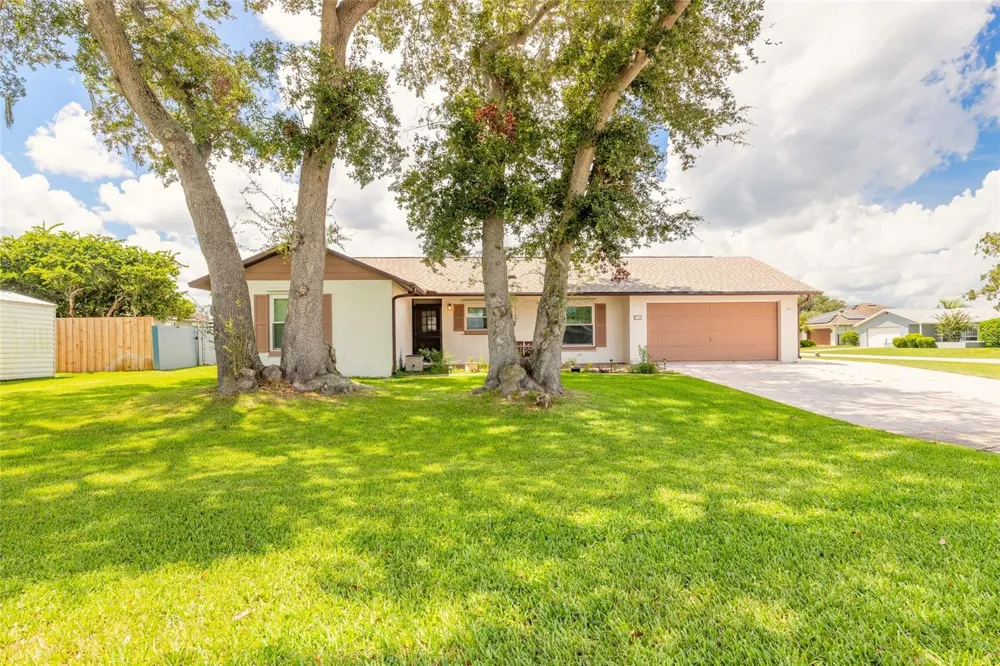 312 SANDPIPER COURT Edgewater, FL 32141