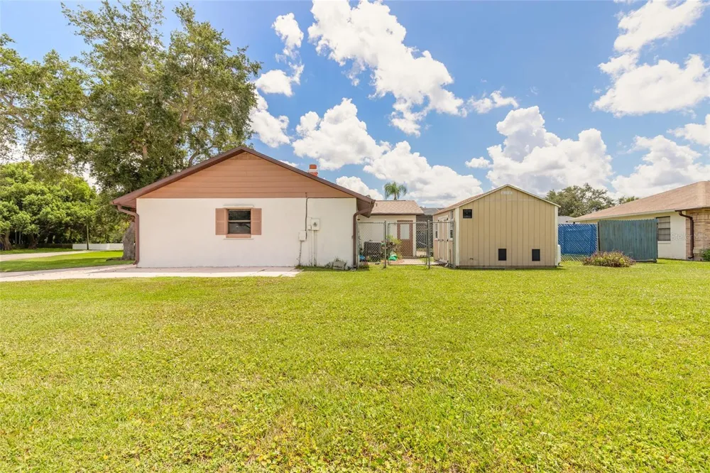 312 SANDPIPER COURT Edgewater, FL 32141