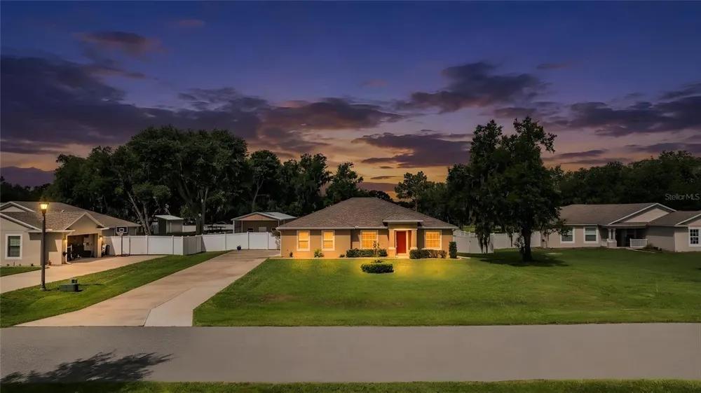 6419 ENGLISH CREEK DRIVE Lakeland, FL 33811