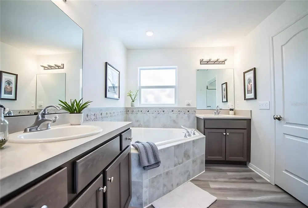 6419 ENGLISH CREEK DRIVE Lakeland, FL 33811