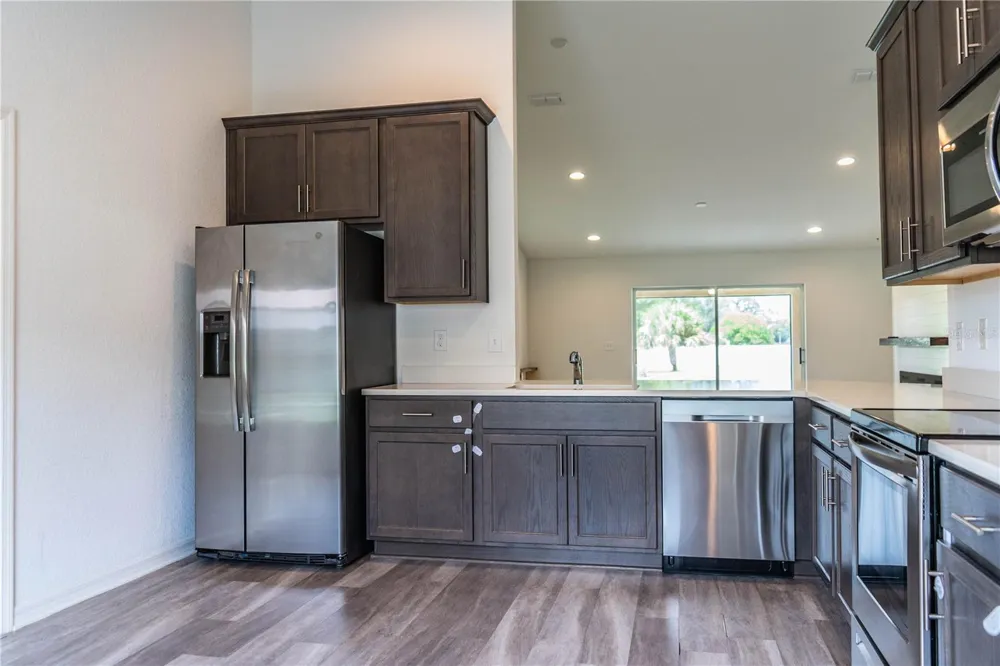 6419 ENGLISH CREEK DRIVE Lakeland, FL 33811