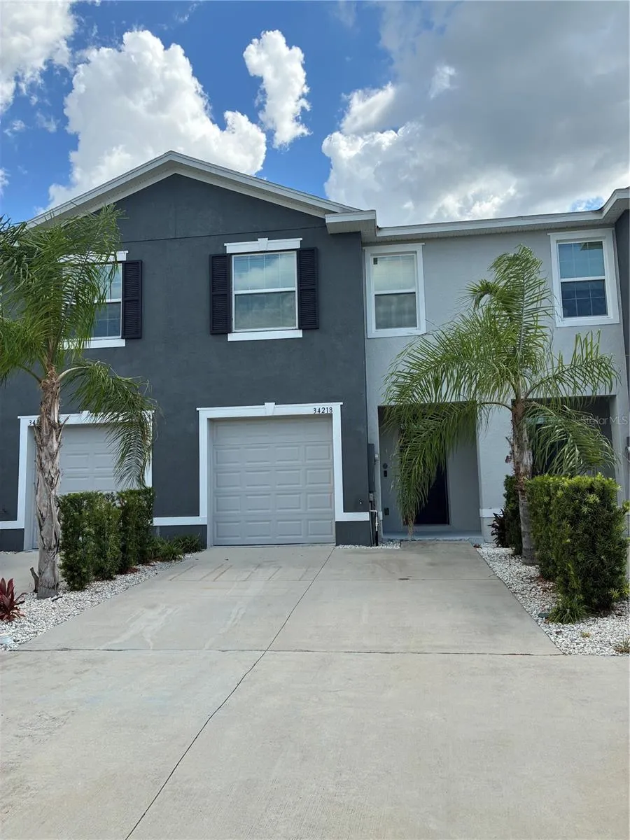 34218 REDWOOD DAWN LANE Wesley Chapel, FL 33543