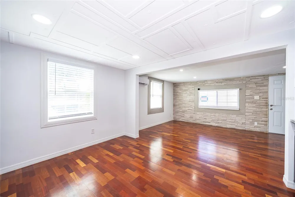 1838 ANNAPOLIS AVENUE Orlando, FL 32826