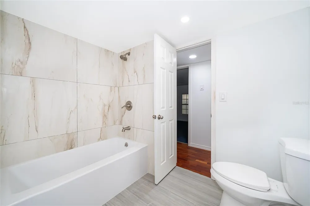 1838 ANNAPOLIS AVENUE Orlando, FL 32826