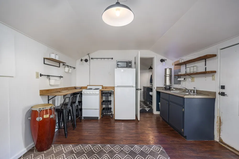 1005 Matthews Ave Nashville, TN 37216