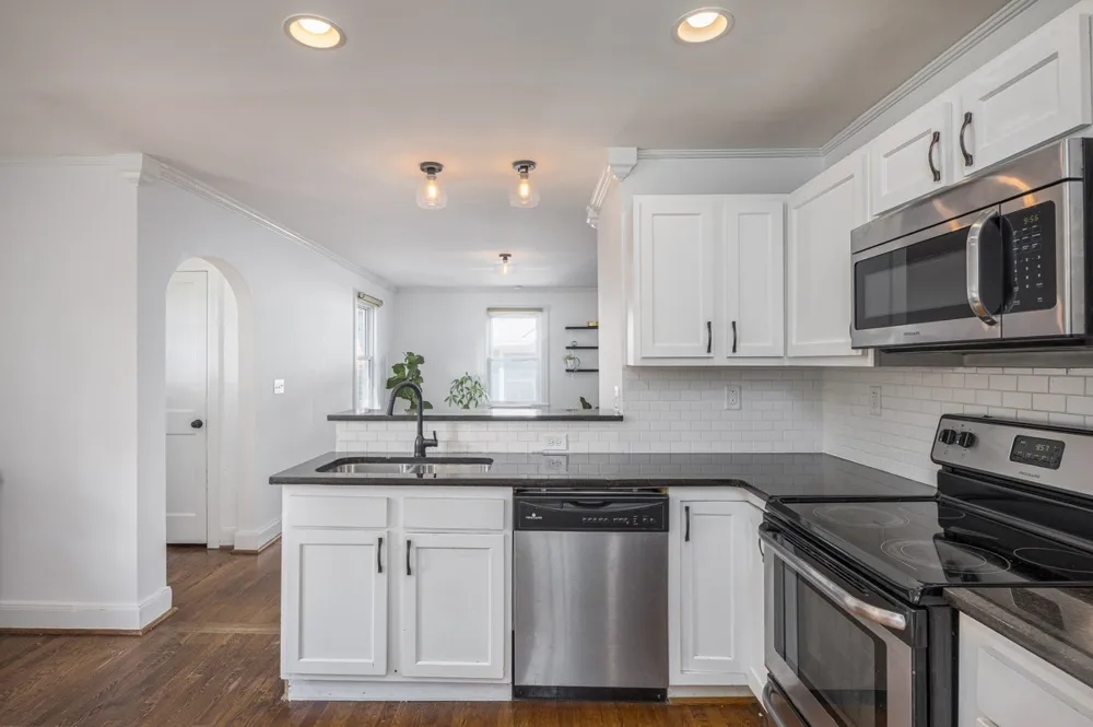 1005 Matthews Ave Nashville, TN 37216