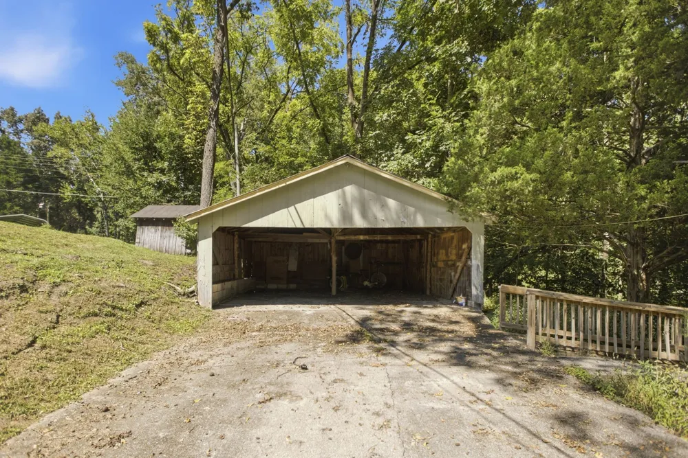 118 Crim Rd McMinnville, TN 37110