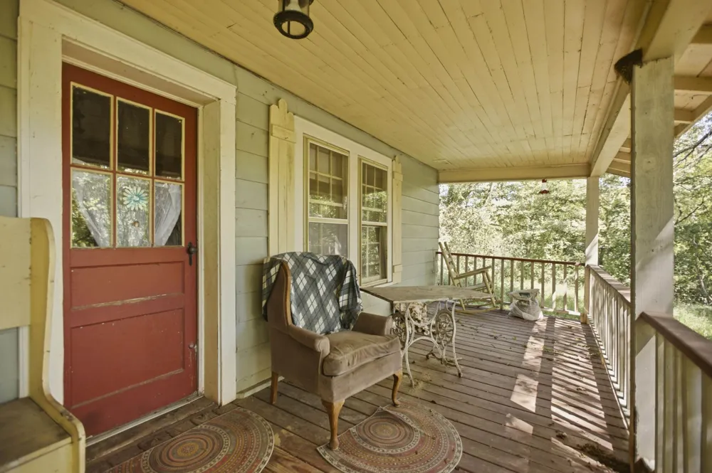 118 Crim Rd McMinnville, TN 37110