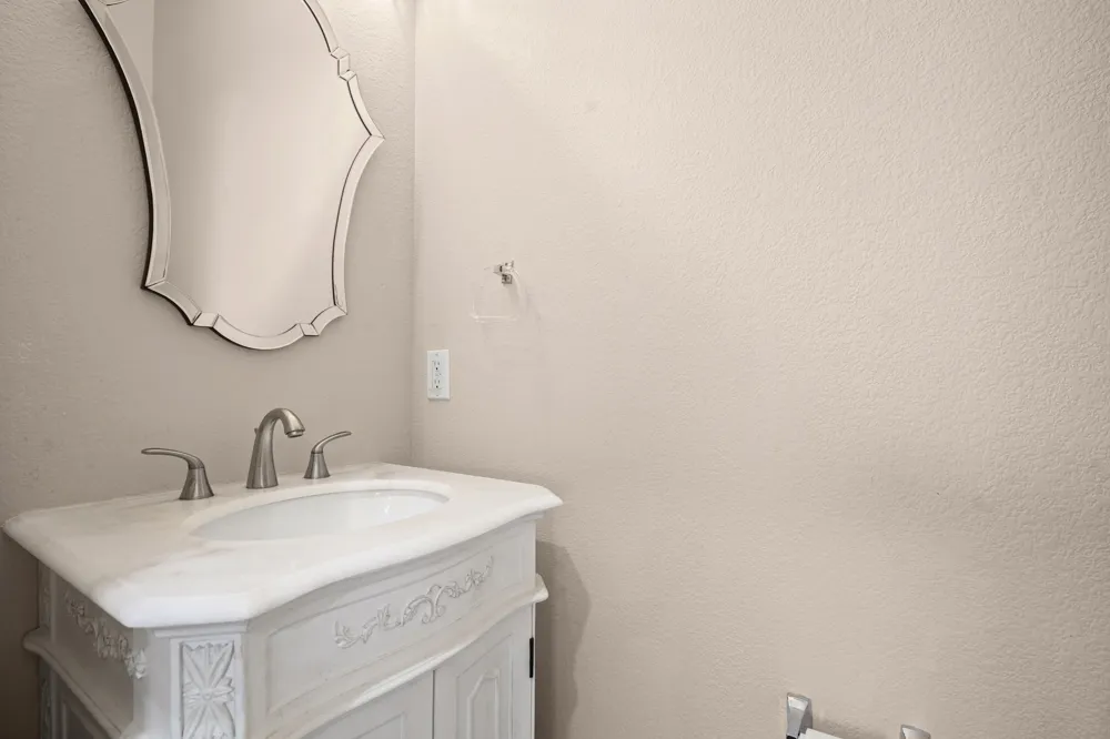 9321 Queens Park Cove Austin, TX 78717