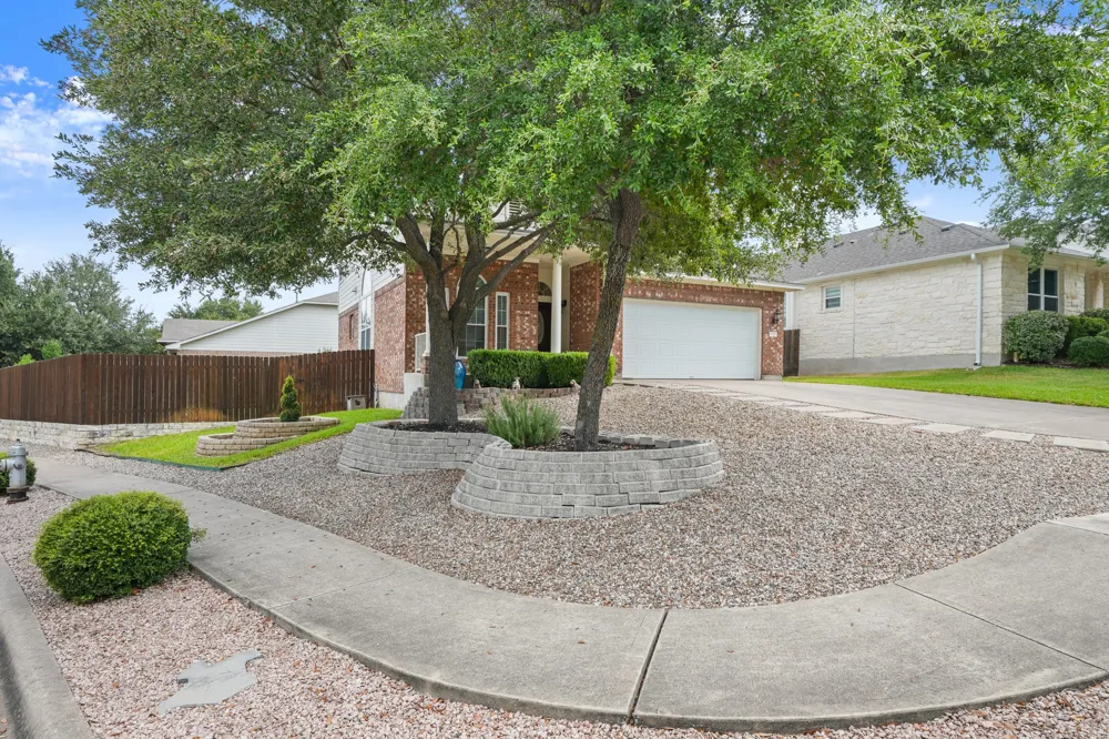 9321 Queens Park Cove Austin, TX 78717
