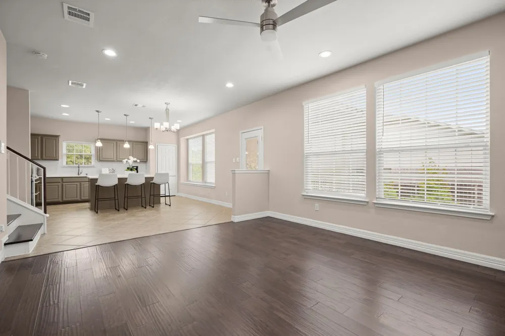 9321 Queens Park Cove Austin, TX 78717