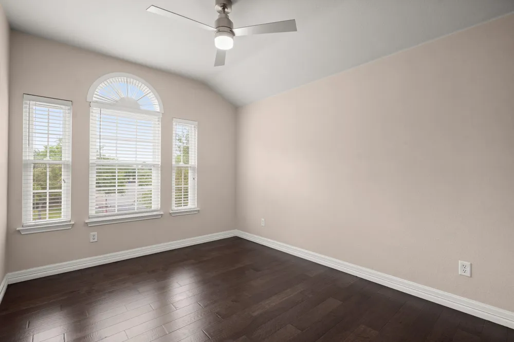 9321 Queens Park Cove Austin, TX 78717