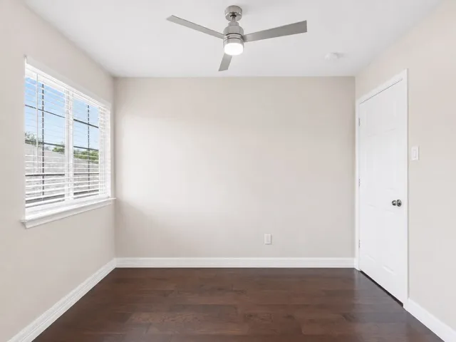 9321 Queens Park Cove Austin, TX 78717