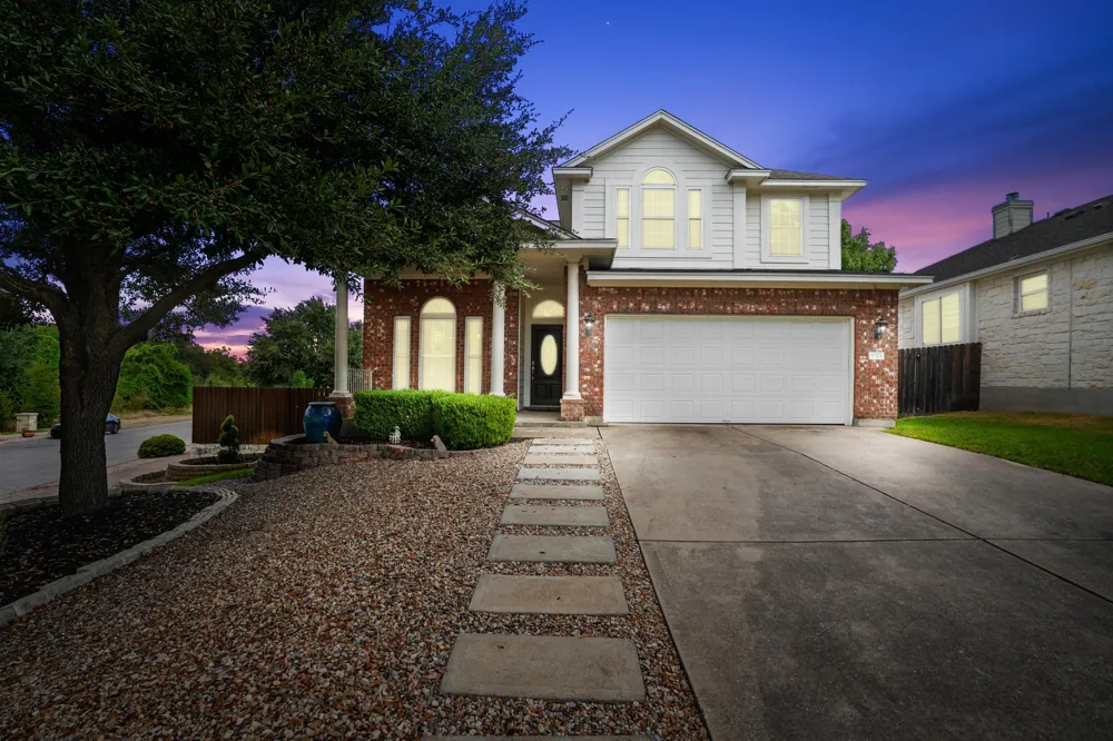 9321 Queens Park Cove Austin, TX 78717