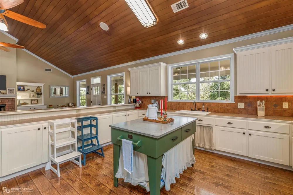 416 Graywood Drive Minden, LA 71055