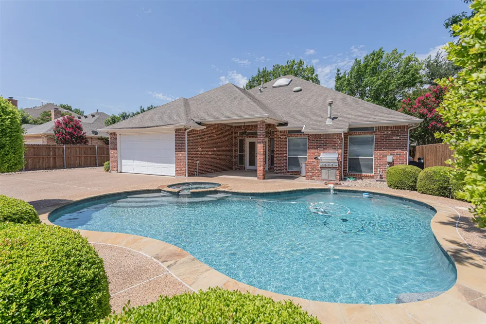 7005 Meadowside Road S Fort Worth, TX 76132