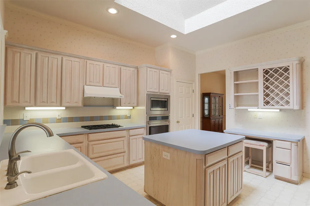 7005 Meadowside Road S Fort Worth, TX 76132