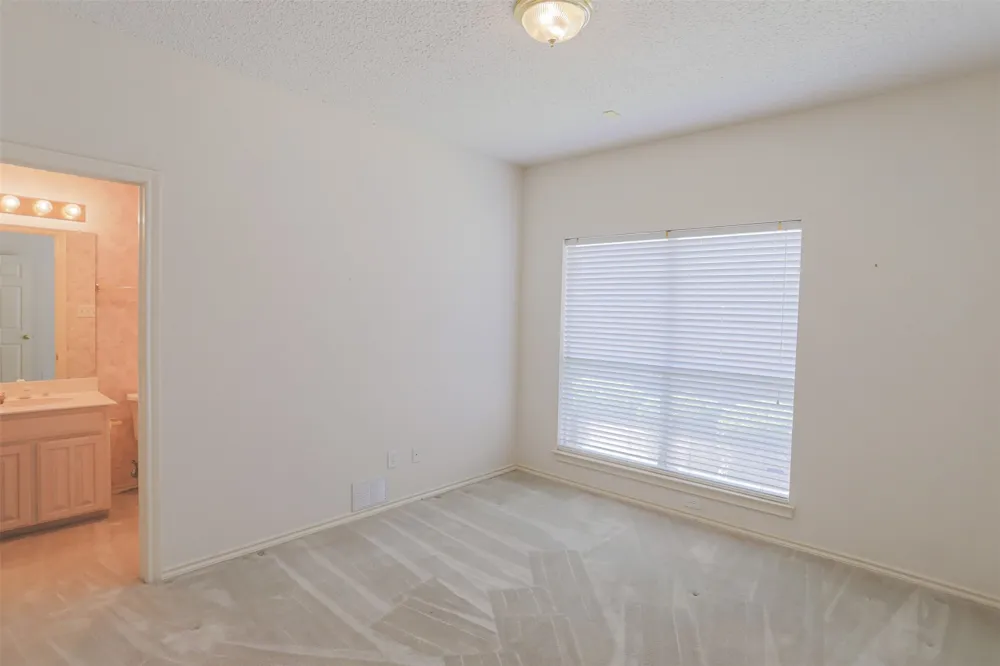 7005 Meadowside Road S Fort Worth, TX 76132