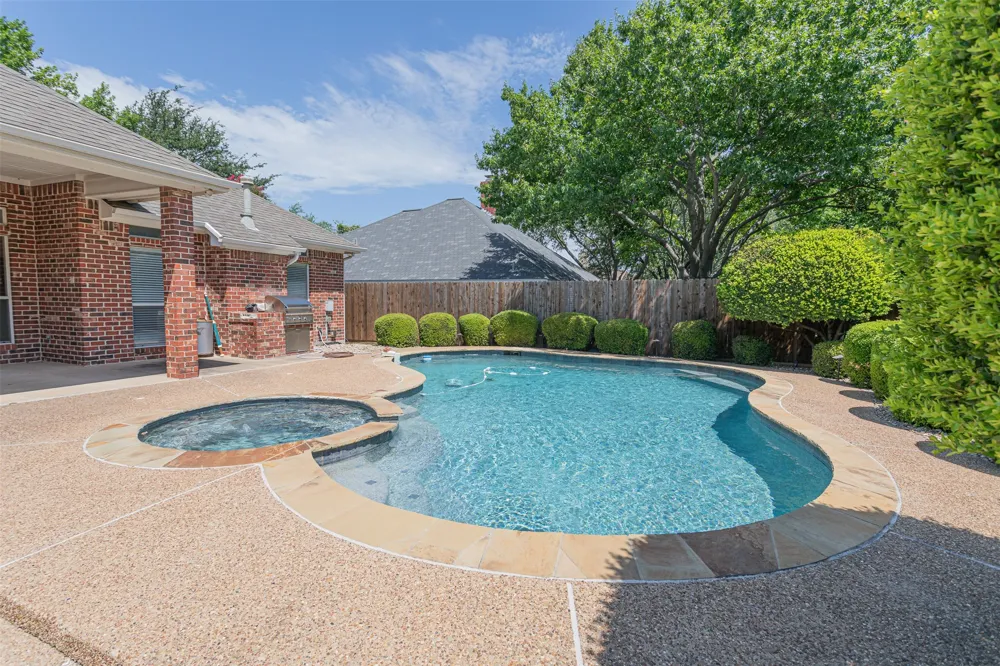 7005 Meadowside Road S Fort Worth, TX 76132