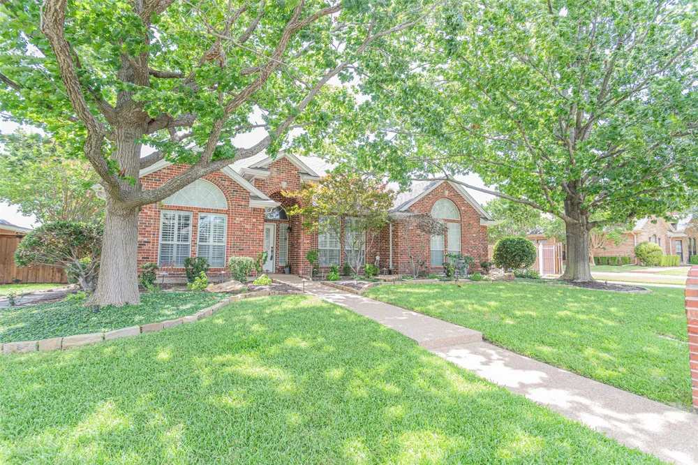 7005 Meadowside Road S Fort Worth, TX 76132