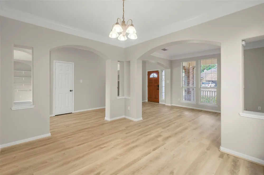 9107 Huckinston Court Spring, TX 77379