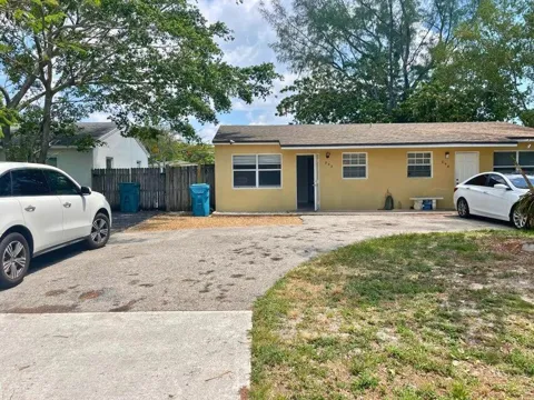 243 SE 25TH AVENUE