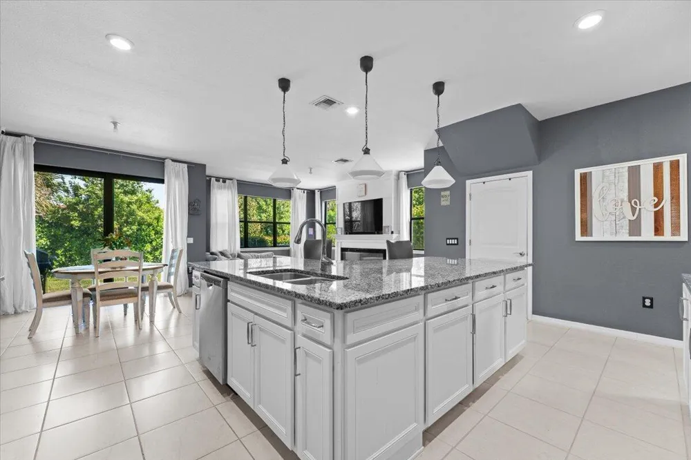 4606 San Fratello Circle Lake Worth, FL 33467