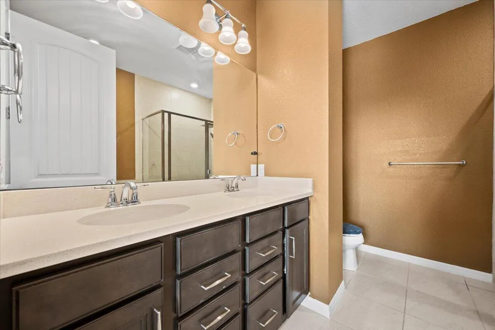 4606 San Fratello Circle Lake Worth, FL 33467