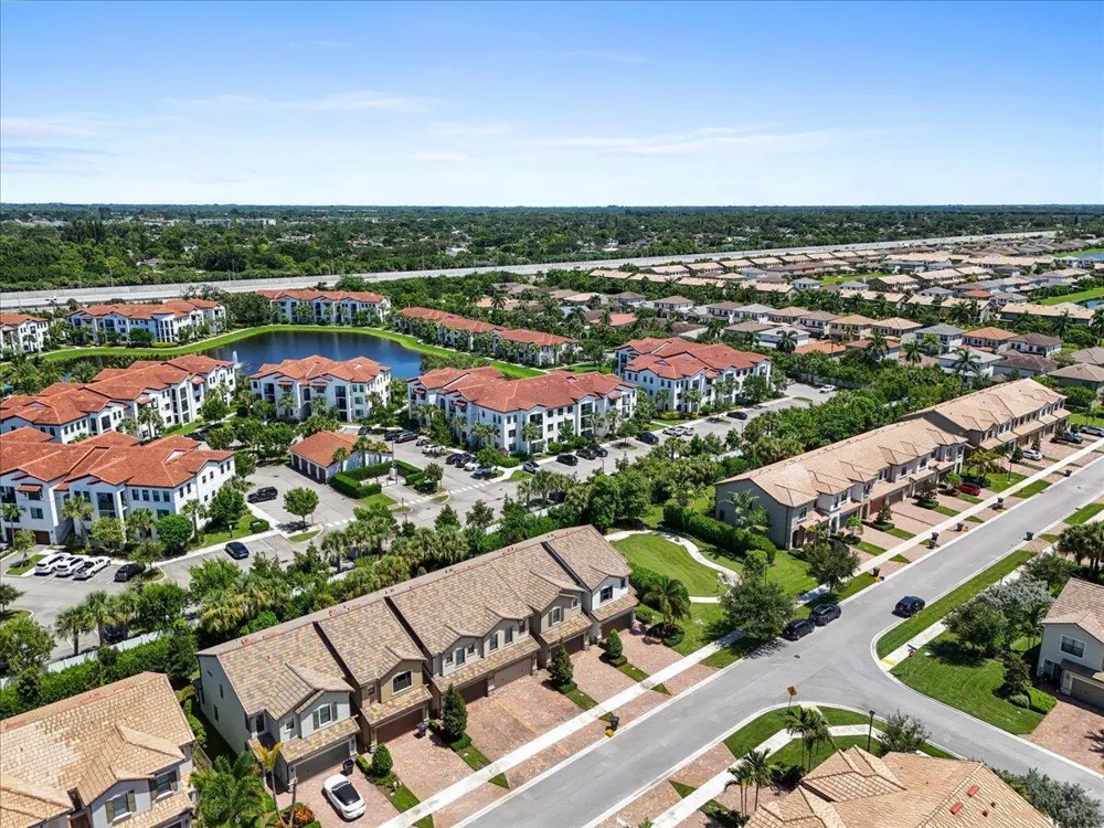 4606 San Fratello Circle Lake Worth, FL 33467