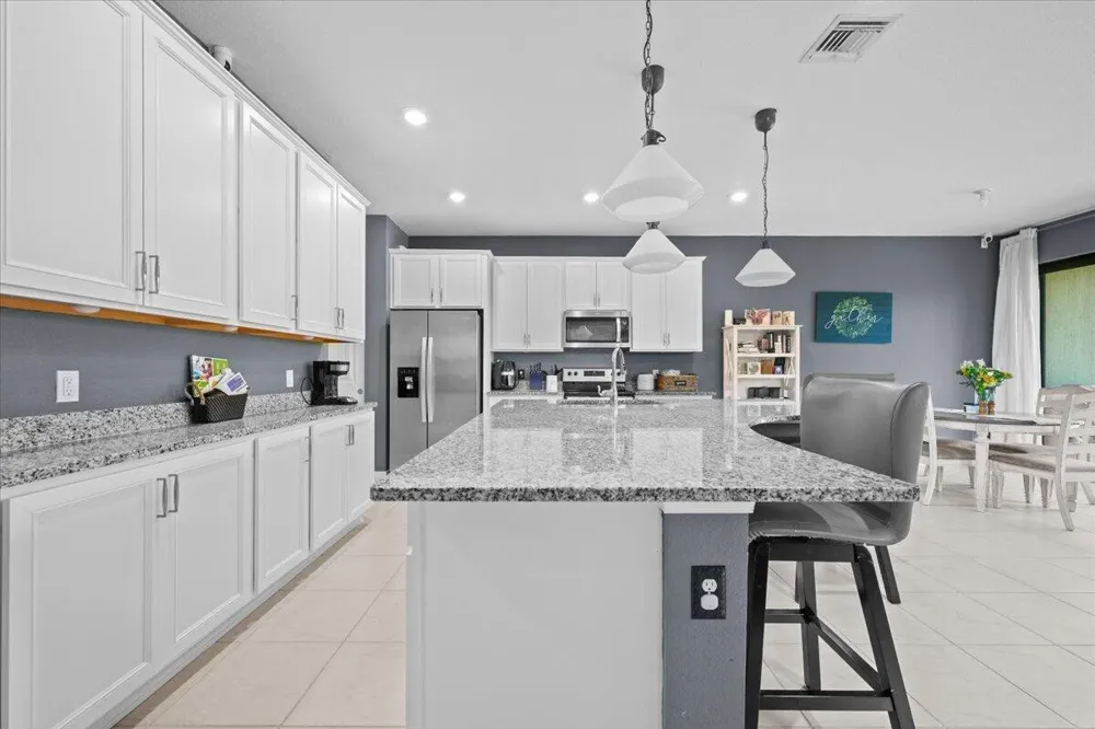 4606 San Fratello Circle Lake Worth, FL 33467