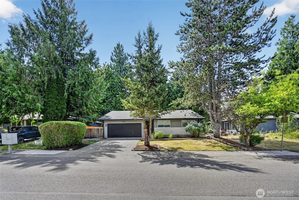 12615 SE 318th Way Auburn, WA 98092