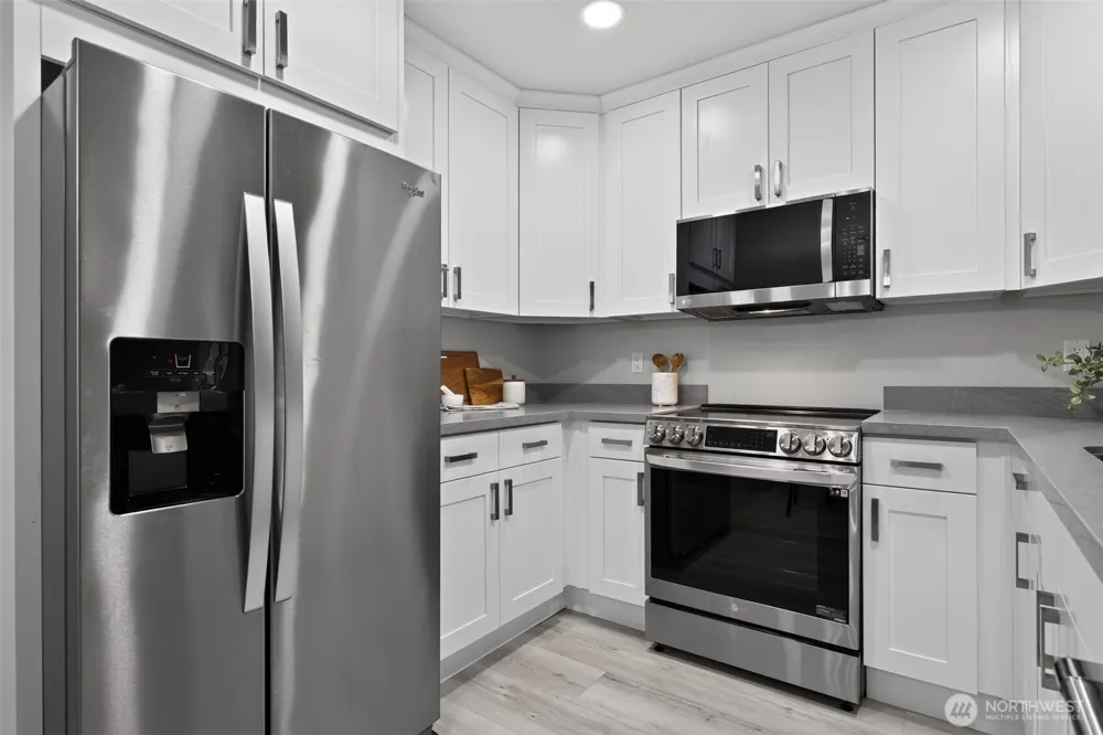 12615 SE 318th Way Auburn, WA 98092