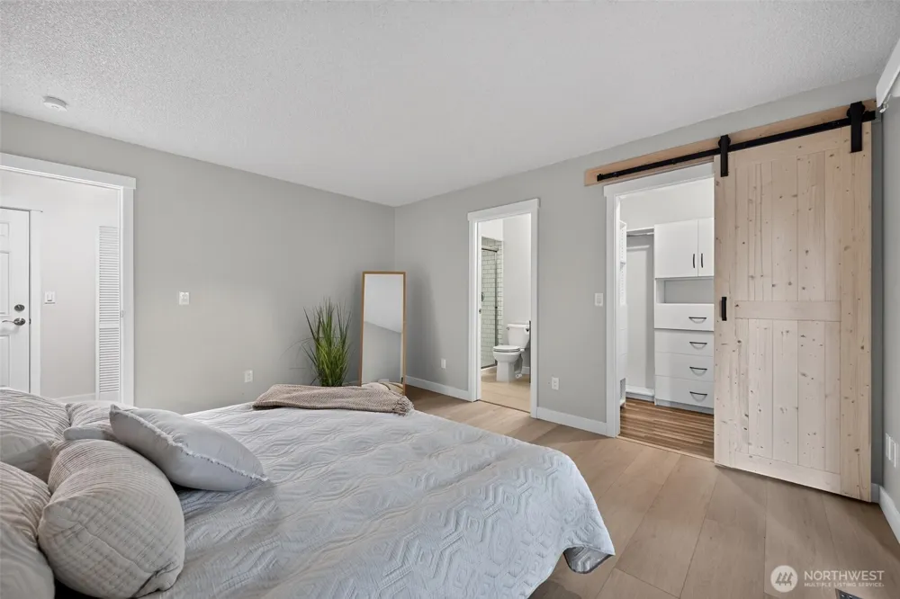 12615 SE 318th Way Auburn, WA 98092