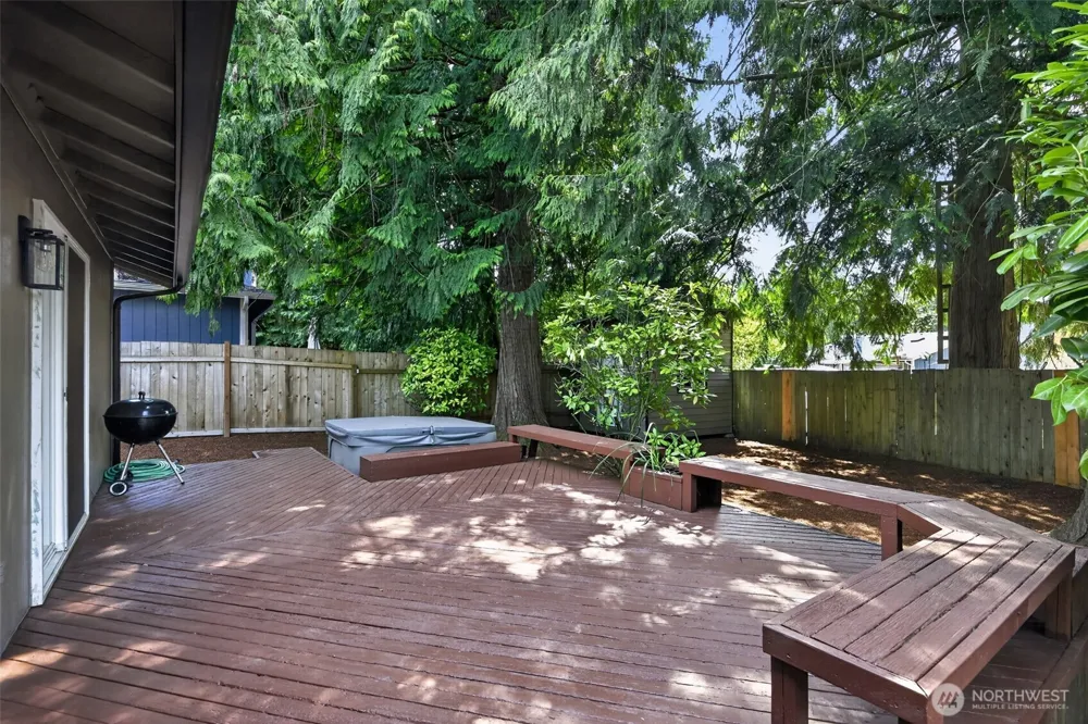 12615 SE 318th Way Auburn, WA 98092