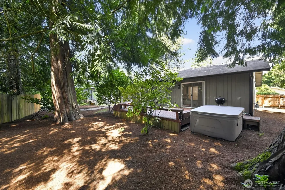 12615 SE 318th Way Auburn, WA 98092