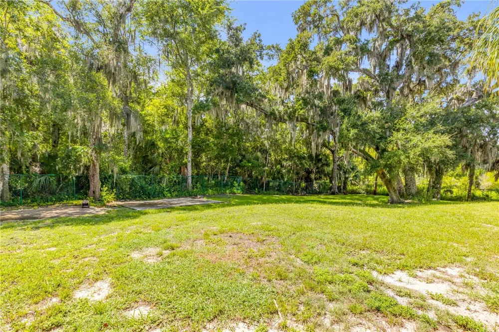 830 S DUSS STREET New Smyrna Beach, FL 32168